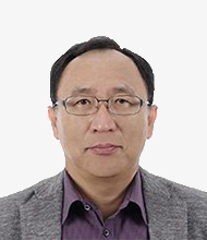 Yonghwan Kim